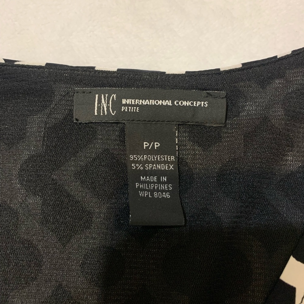 INC International Concepts Women's Long Sleeves V Neck Dress Casual Size P/P NWT - Picture 4 of 9